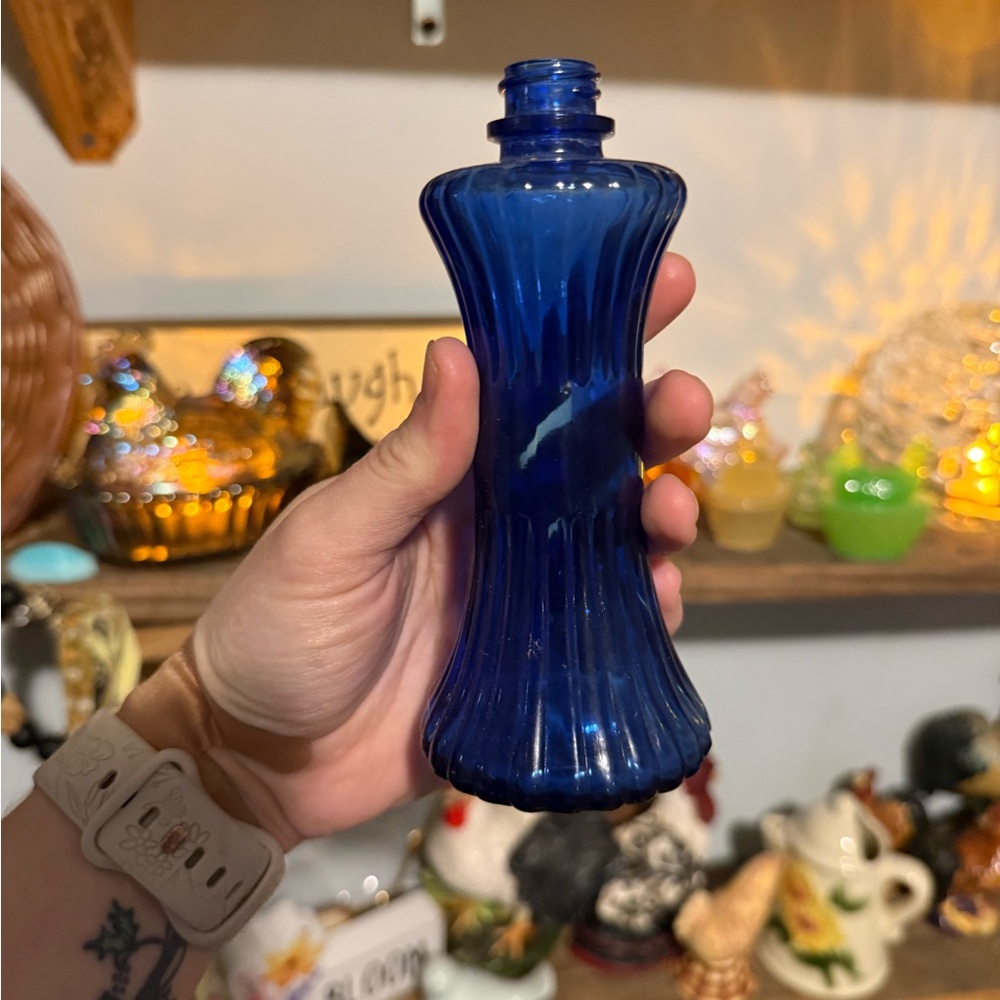 Elegant Blue Glass Vase